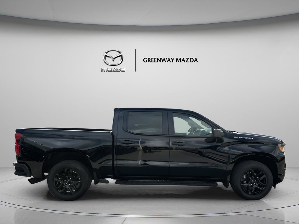 Used 2024 Chevrolet Silverado 1500 Custom image 8