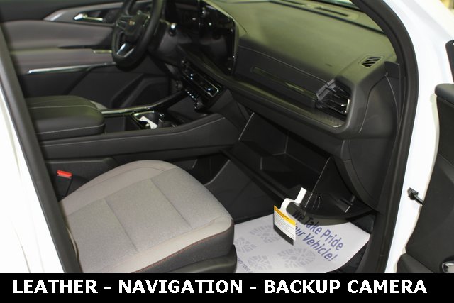 New 2025 Chevrolet Traverse LT w/ Driver Confidence Package image 23