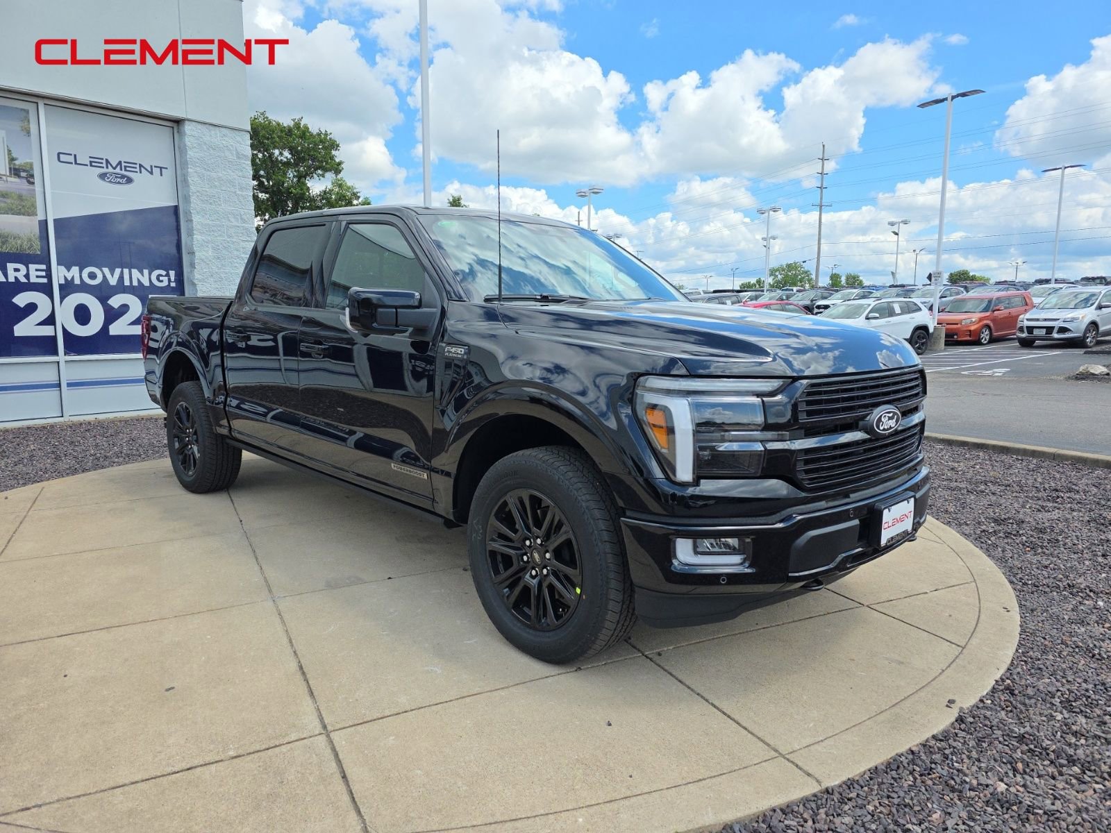 New 2025 Ford F150 Platinum w/ Equipment Group 702A High image 3
