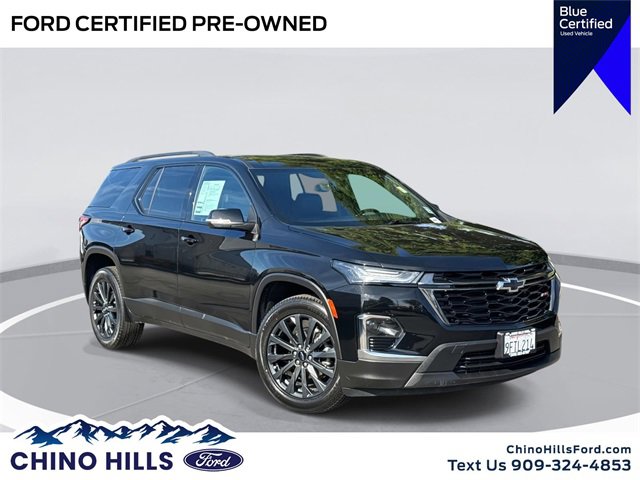 Used 2023 Chevrolet Traverse RS