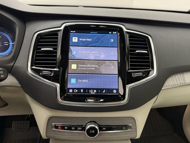 Certified 2024 Volvo XC90 T8 Plus w/ Protection Package Premier image 17
