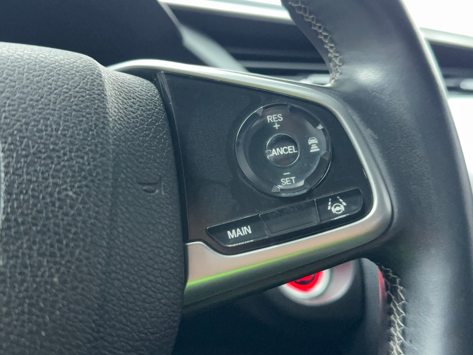 Used 2020 Honda Civic Sport image 32