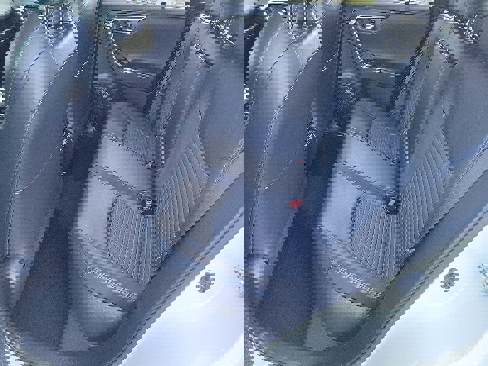 Used 2019 Toyota RAV4 XSE image 14