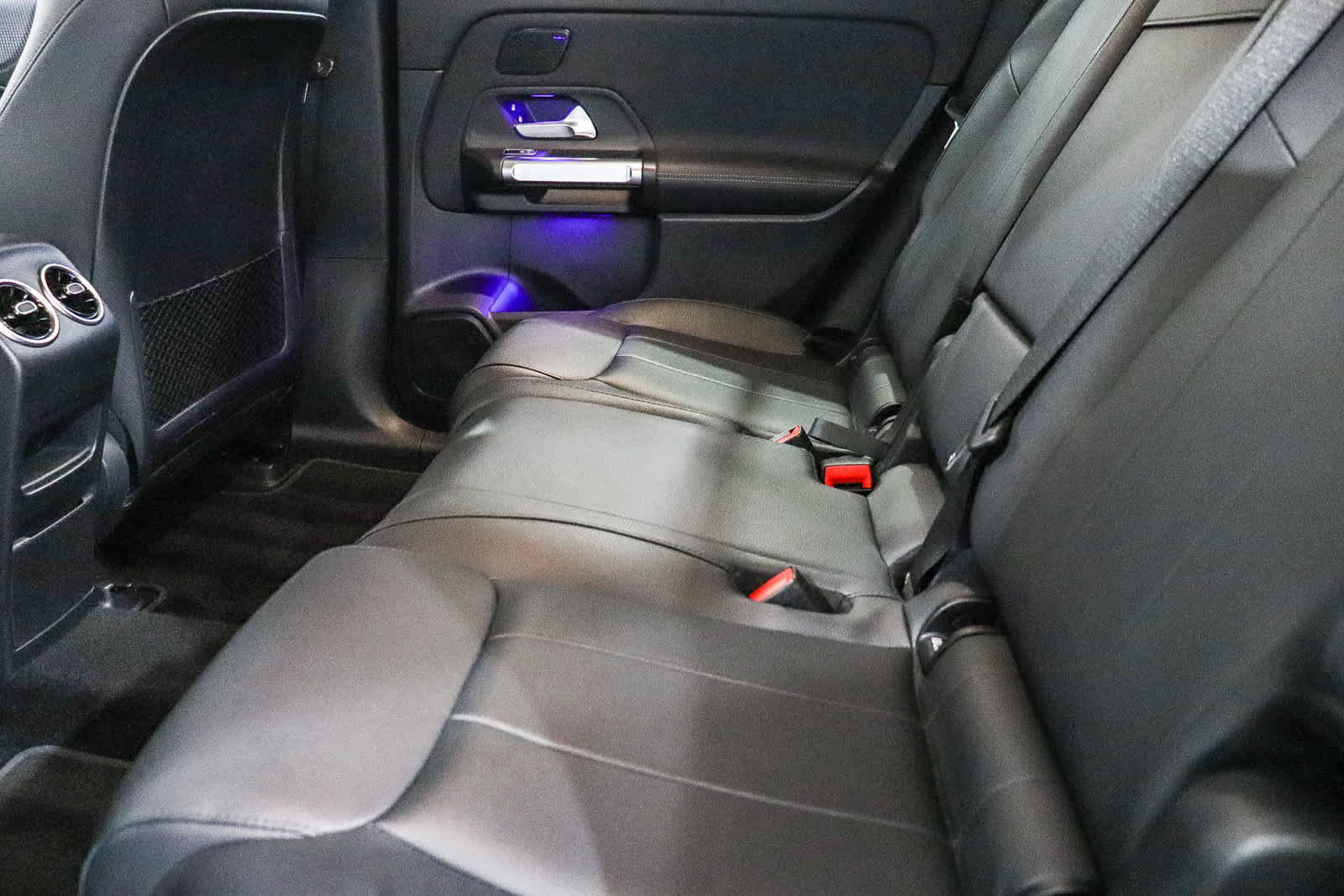 Certified 2023 Mercedes-Benz EQB 300 4MATIC image 20