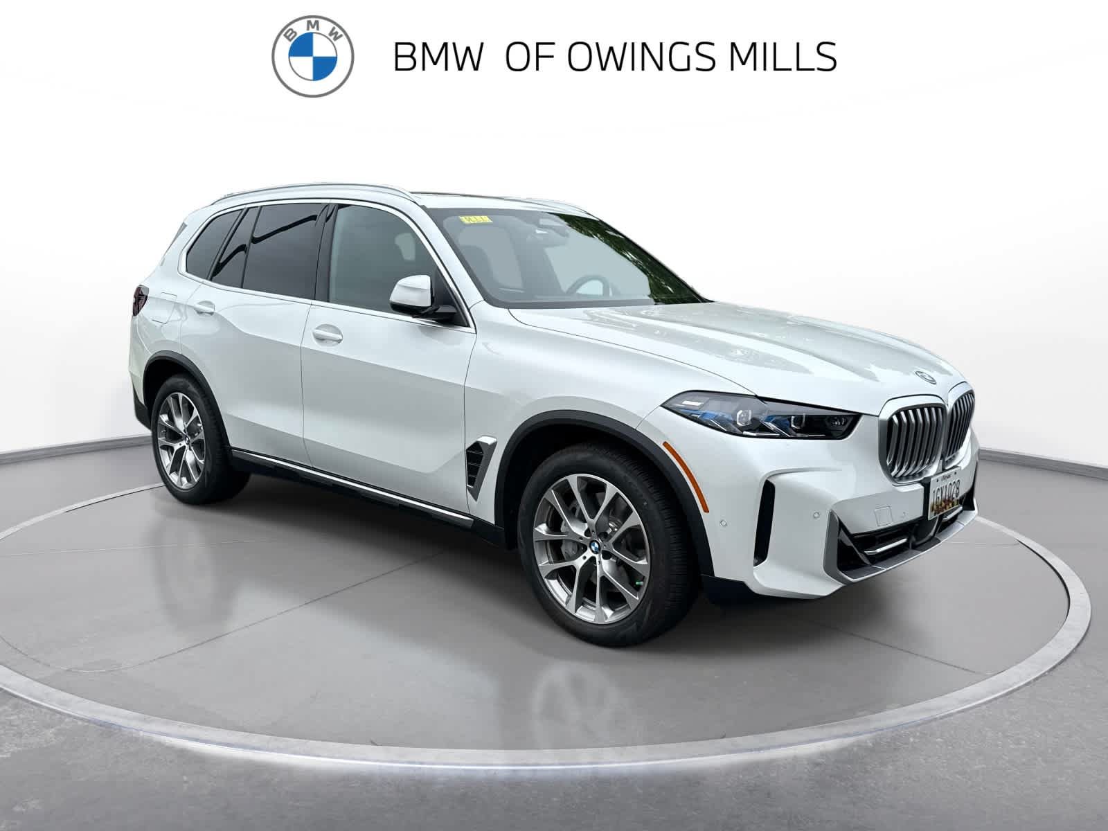 Used 2026 BMW X5 xDrive50e w/ Premium Package AWD/4WD image 6