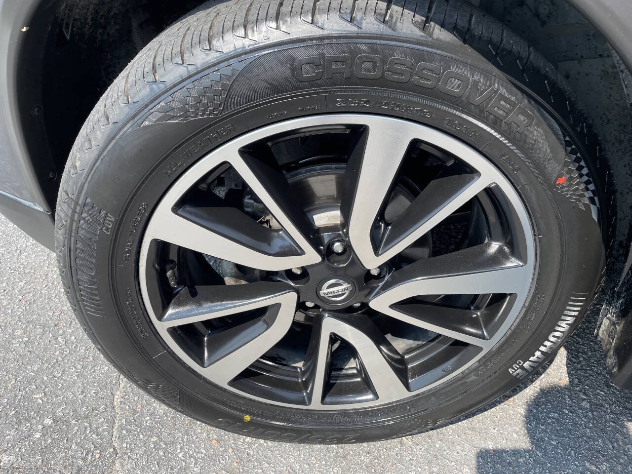 Used 2019 Nissan Rogue SL FWD image 22