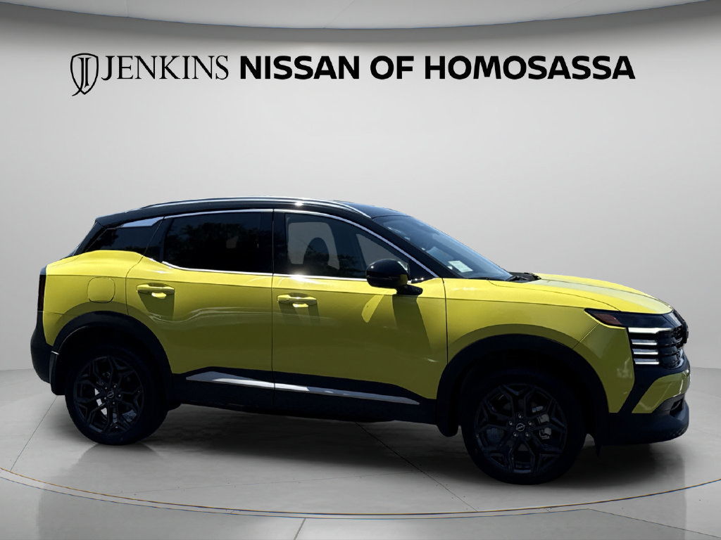 New 2026 Nissan Kicks SR FWD image 6