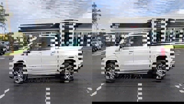 Used 2022 GMC Sierra 1500 Denali image 36