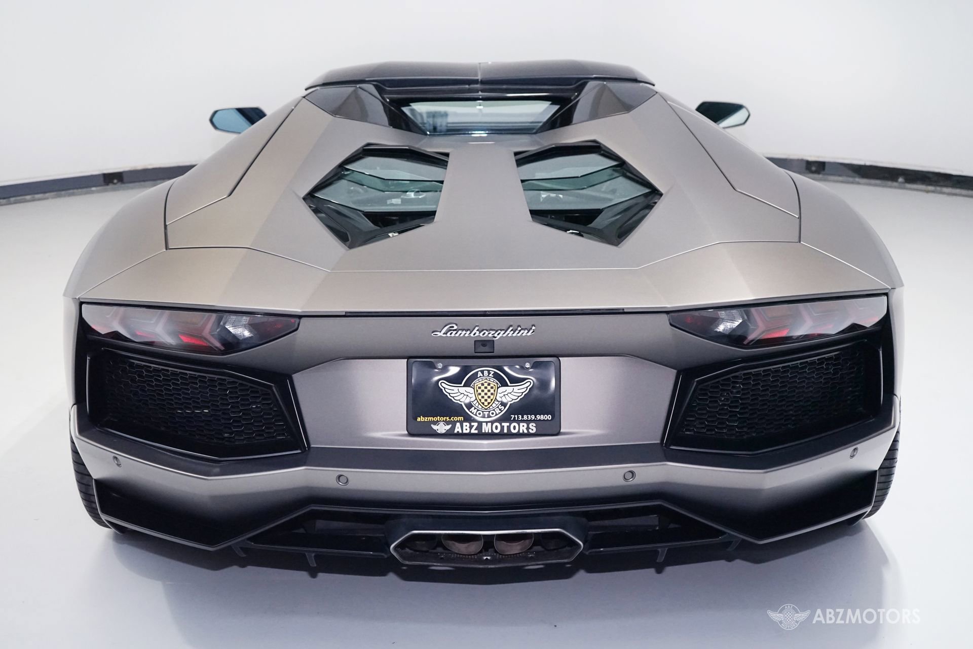 Used 2015 Lamborghini Aventador LP 700-4 AWD/4WD image 8
