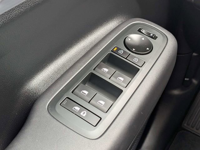 Used 2024 Hyundai Santa Fe SE image 23