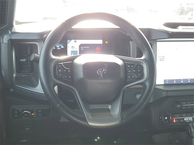 Used 2023 Ford Bronco Outer Banks image 11
