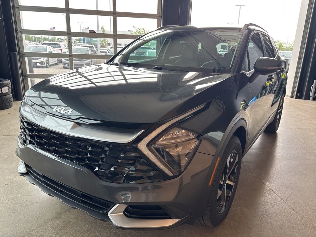 Certified 2023 Kia Sportage EX AWD/4WD image 5