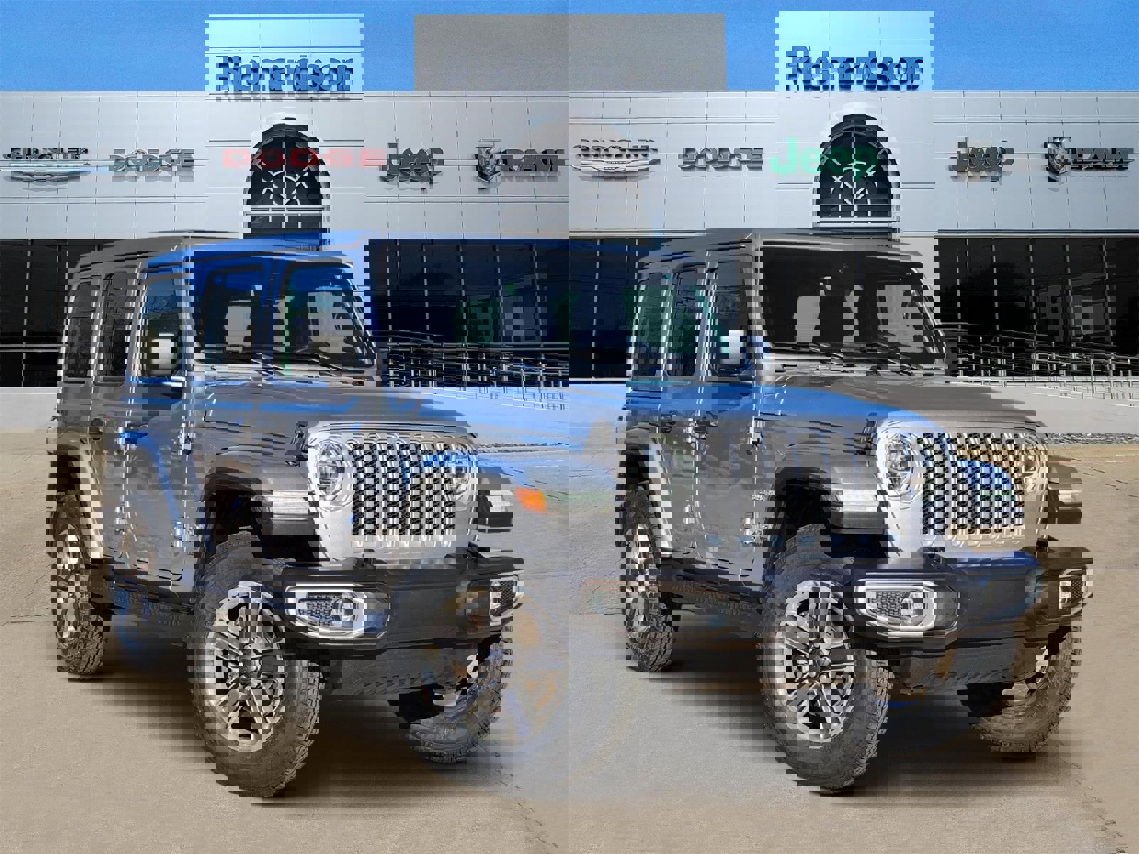 Used 2021 Jeep Wrangler Unlimited Sahara image 1