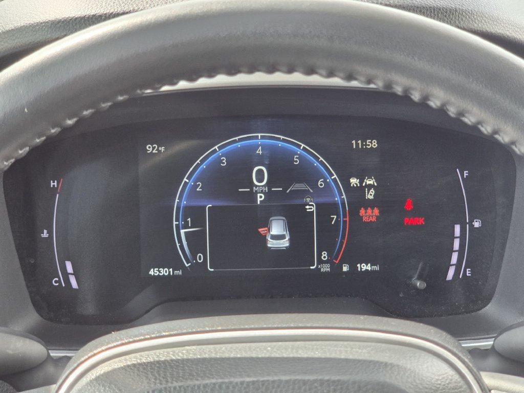 Used 2025 Toyota Corolla Cross XLE FWD image 16