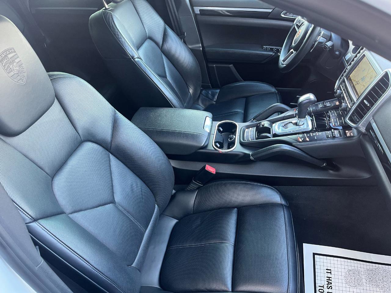 Used 2015 Porsche Cayenne Diesel image 21