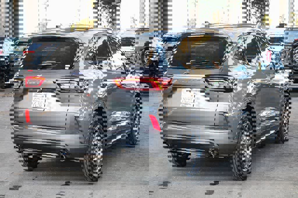 Used 2024 Ford Escape ST-Line w/ Cold Weather Package image 6