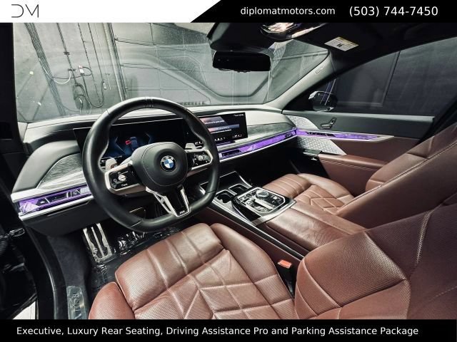 Used 2023 BMW 760i xDrive w/ Executive Package AWD/4WD image 17