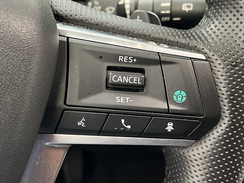 Used 2025 Mitsubishi Outlander SE AWD/4WD image 46