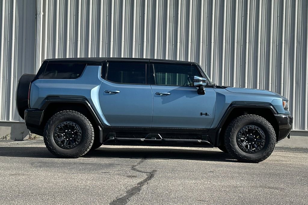 Used 2024 GMC Hummer EV 3X w/ Omega Edition AWD/4WD image 3