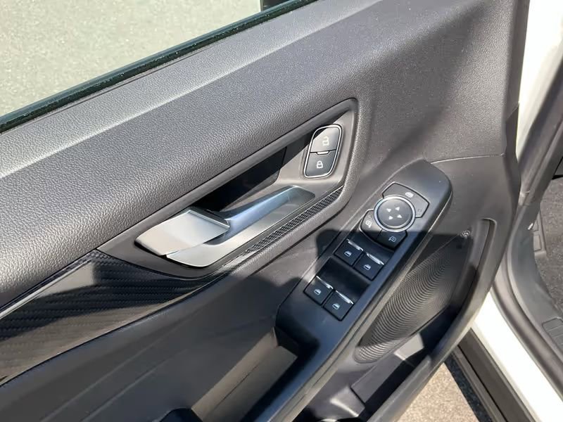 New 2026 Ford Escape ST-Line image 7
