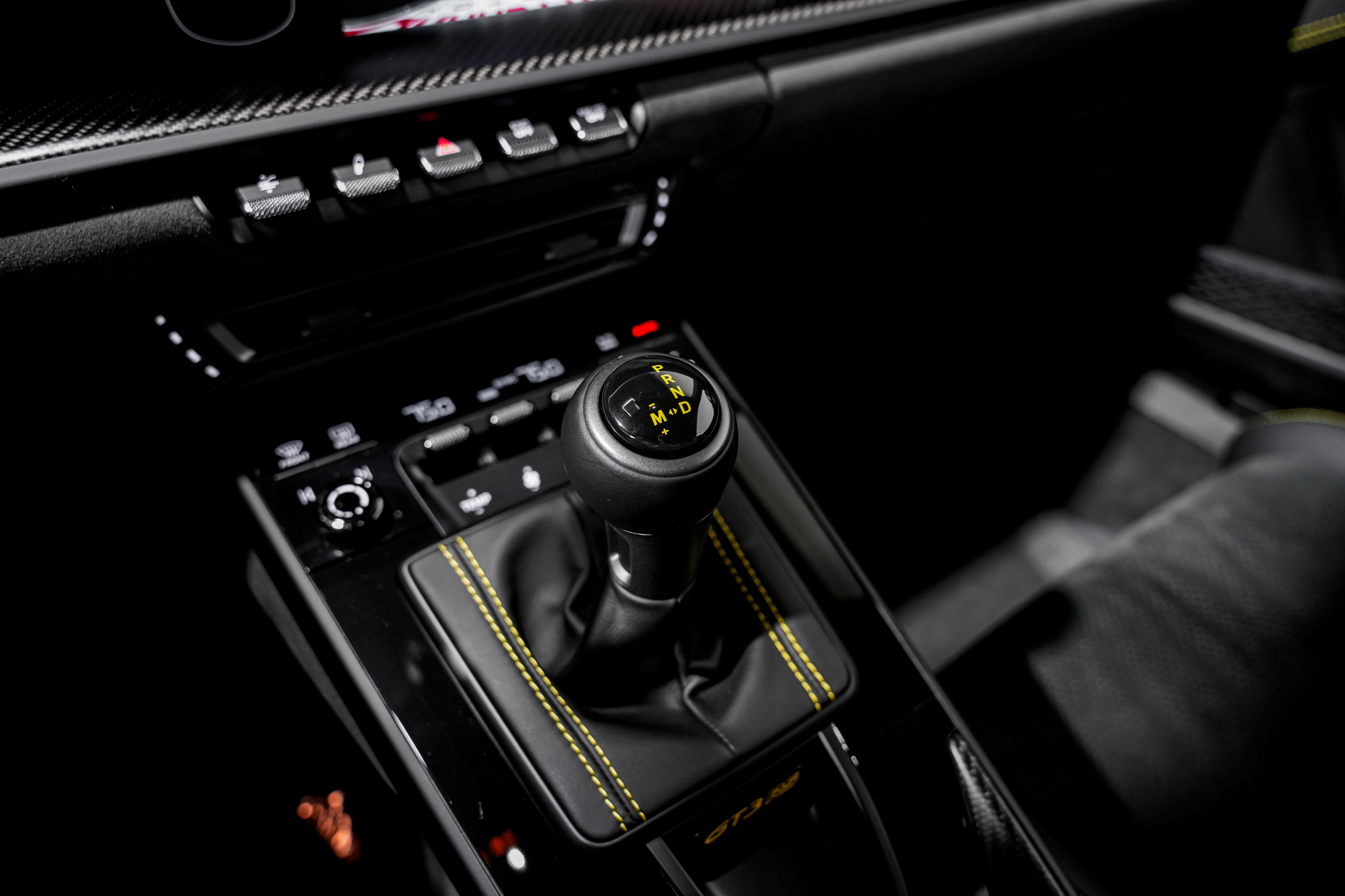 Used 2025 Porsche 911 GT3 RS image 17