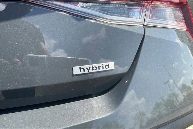 New 2025 Hyundai Elantra Limited image 25