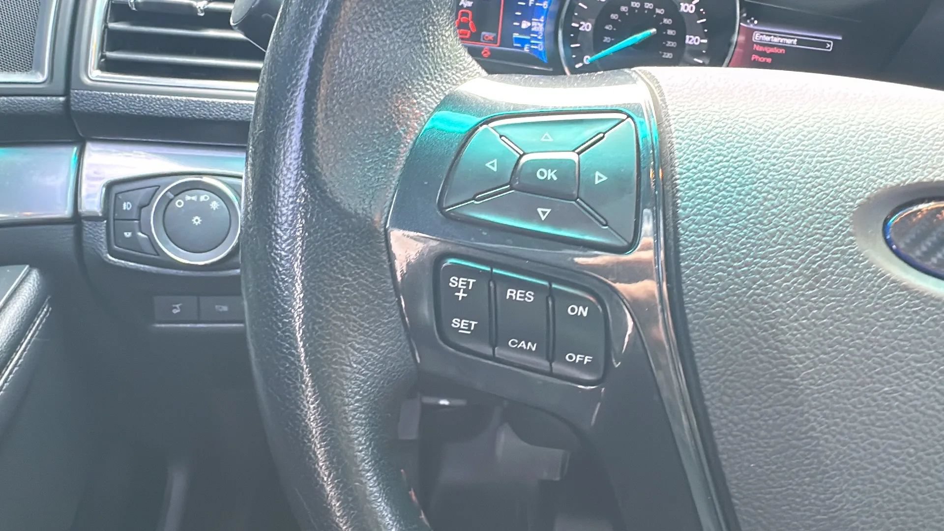 Used 2016 Ford Explorer Sport w/ Equipment Group 401A AWD/4WD image 36