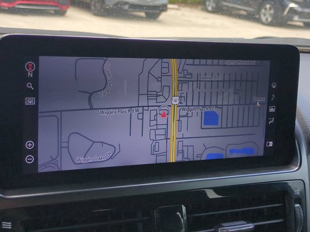 Certified 2022 Lexus GX 460 w/ Black Line Special Edition AWD/4WD image 21