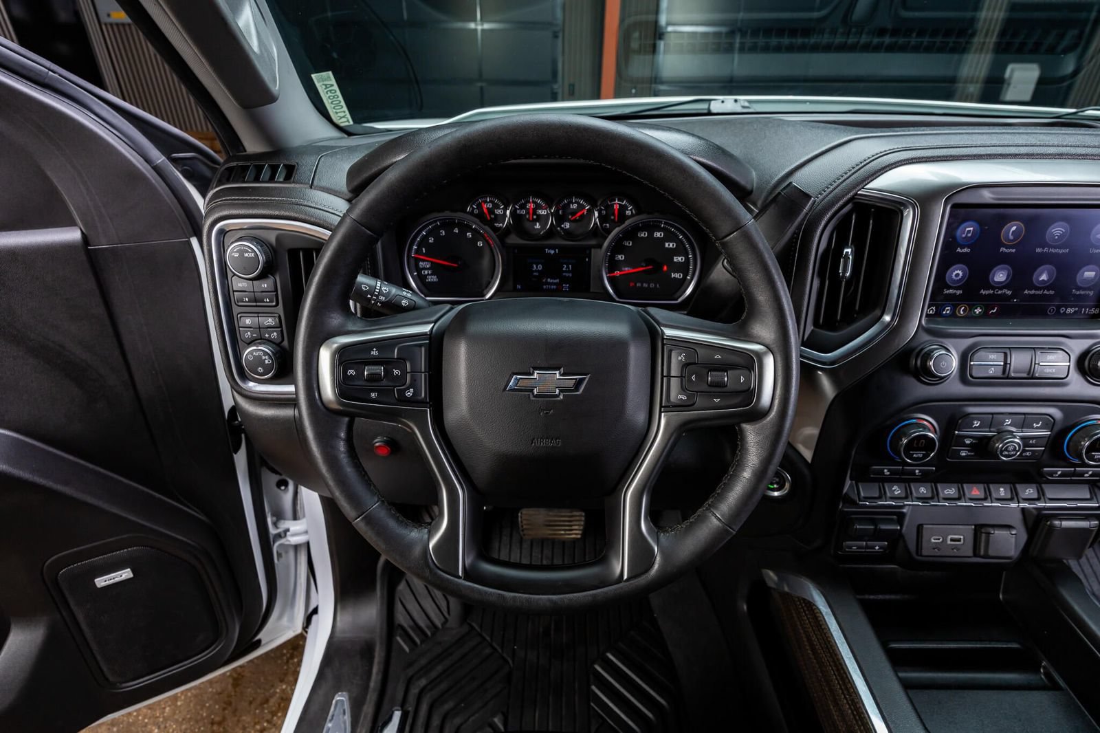 Used 2020 Chevrolet Silverado 1500 RST AWD/4WD image 14