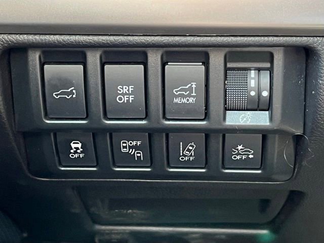 Used 2017 Subaru Outback 2.5i Limited AWD/4WD image 35