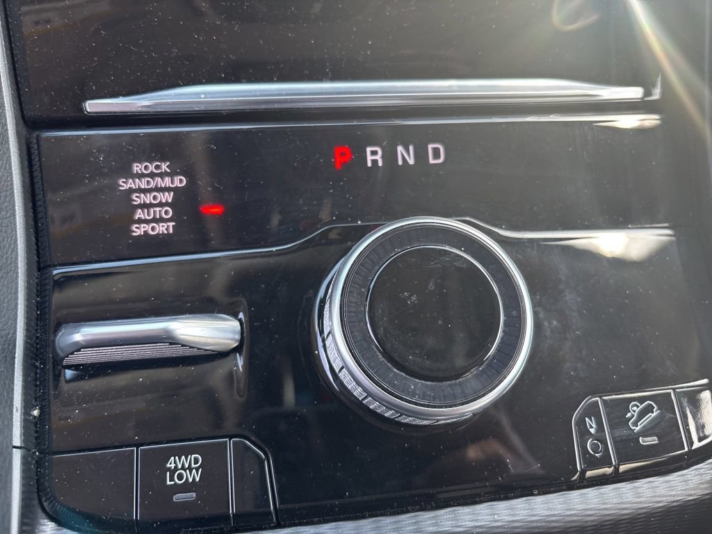 Used 2023 Jeep Grand Cherokee 4WD 4xe image 12