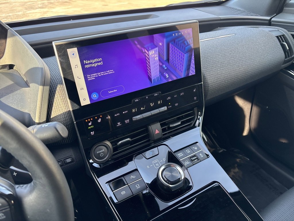 Certified 2023 Subaru Solterra AWD image 16