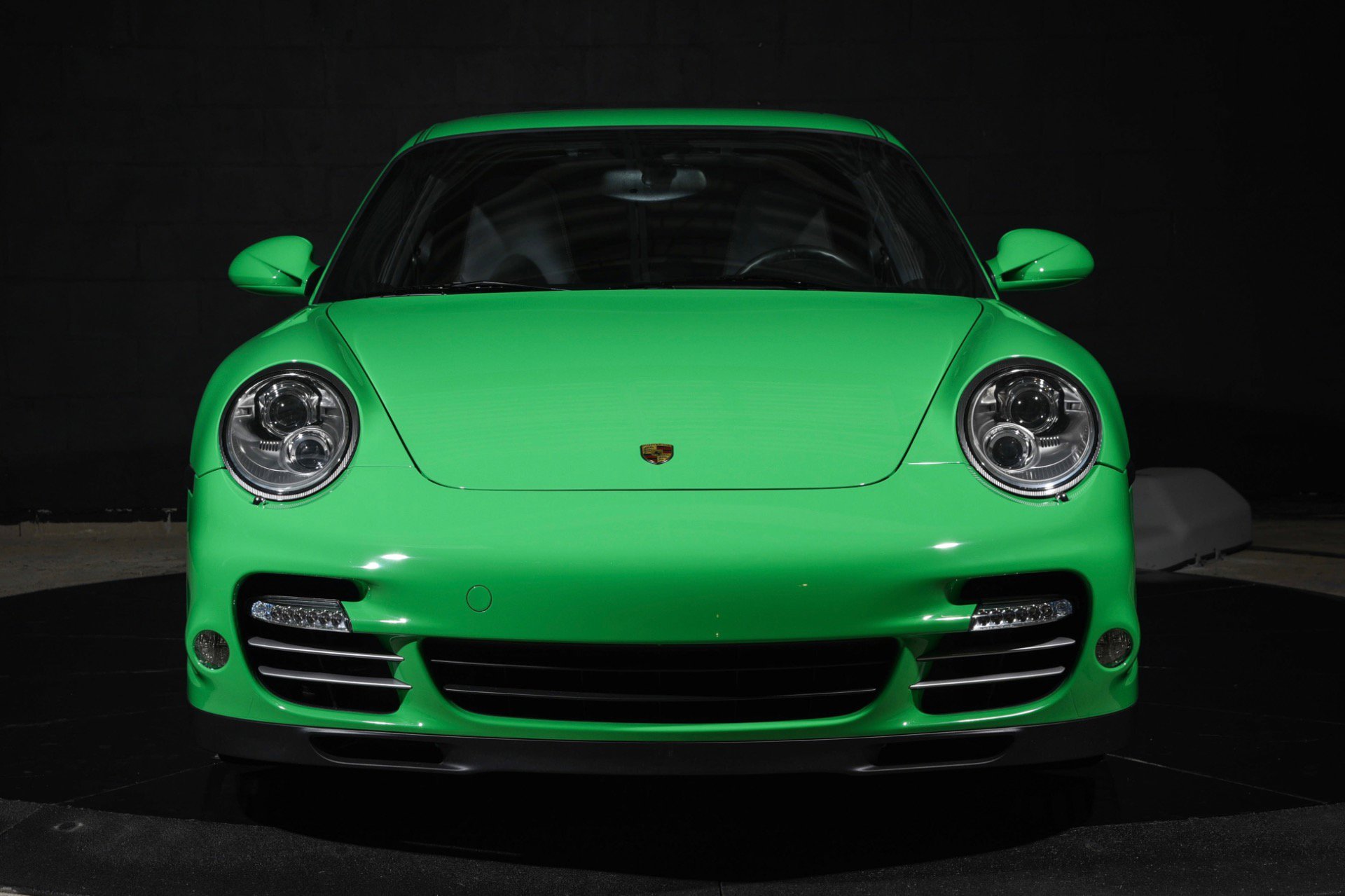 Used 2011 Porsche 911 Turbo S AWD/4WD image 13