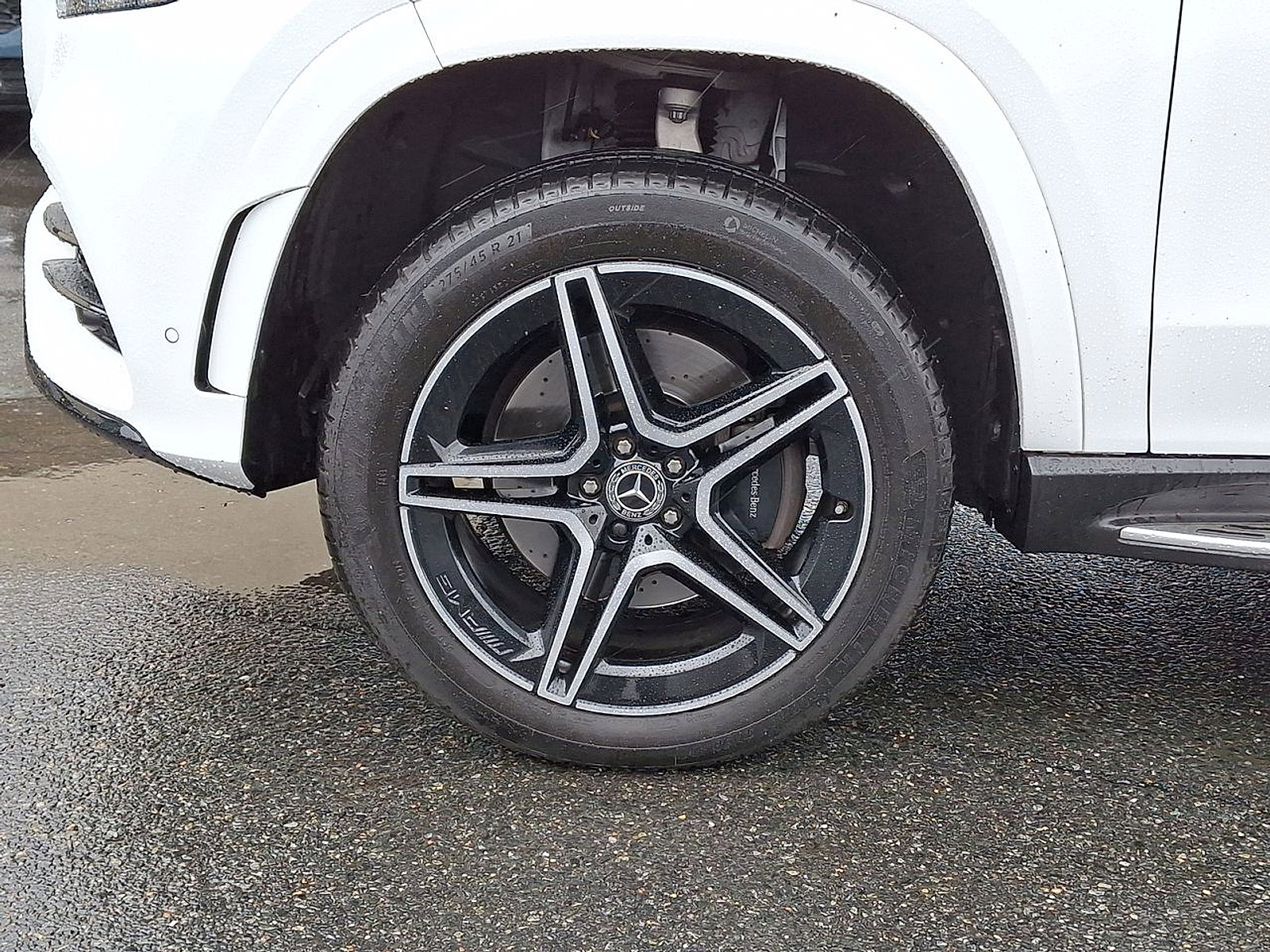 Used 2022 Mercedes-Benz GLS 450 4MATIC image 16