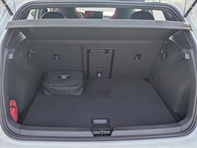 Used 2025 Volkswagen GTI SE image 6