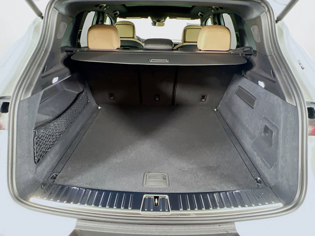 New 2026 Porsche Cayenne image 28