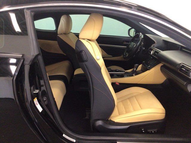 Used 2017 Lexus RC 200t F Sport RWD image 9