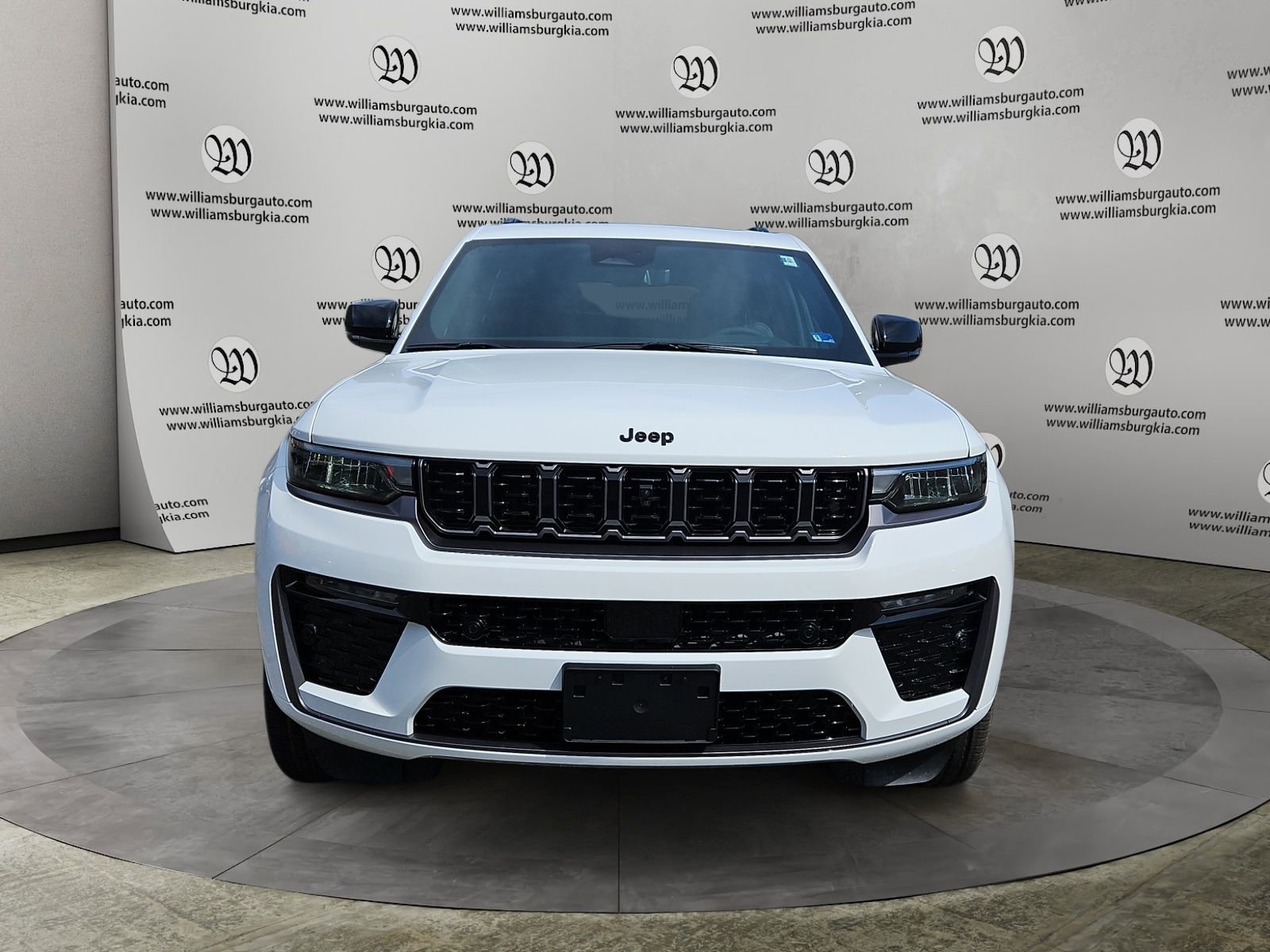 New 2026 Jeep Grand Cherokee L Limited image 8