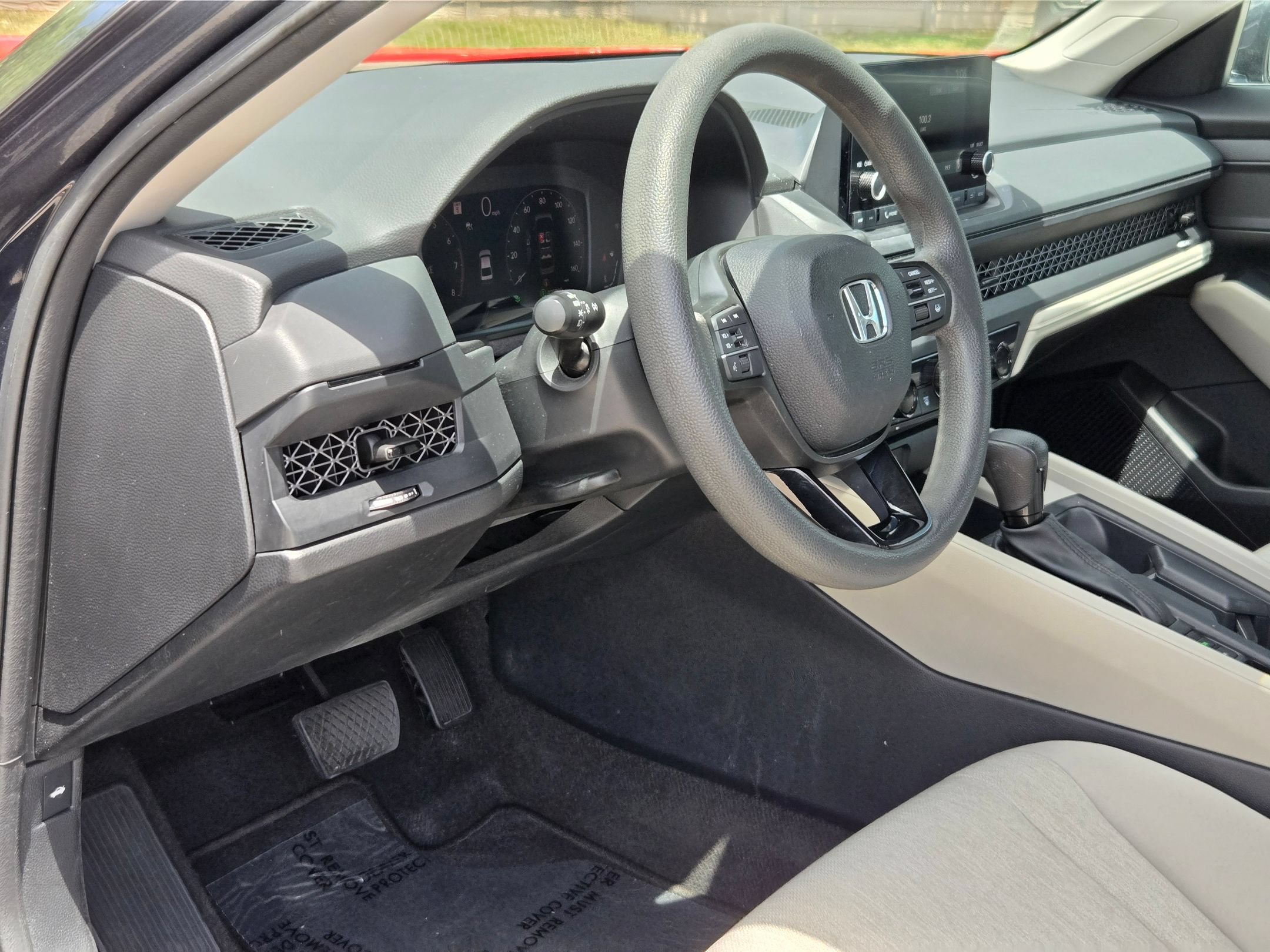 Used 2023 Honda Accord LX image 12