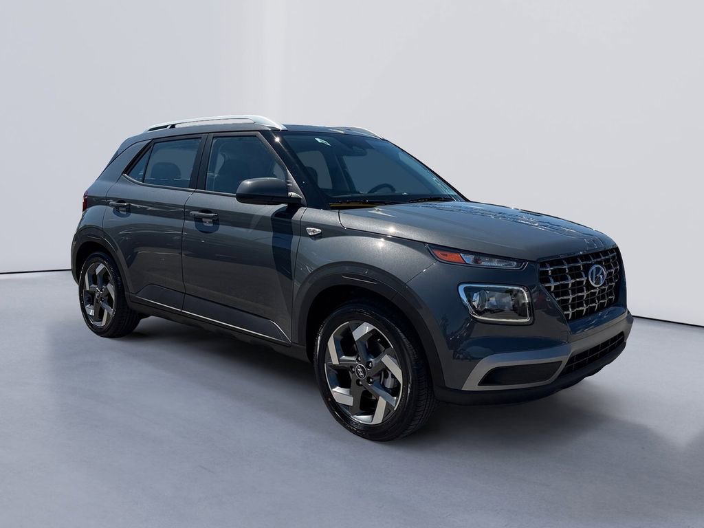 New 2026 Hyundai Venue SEL FWD video 1