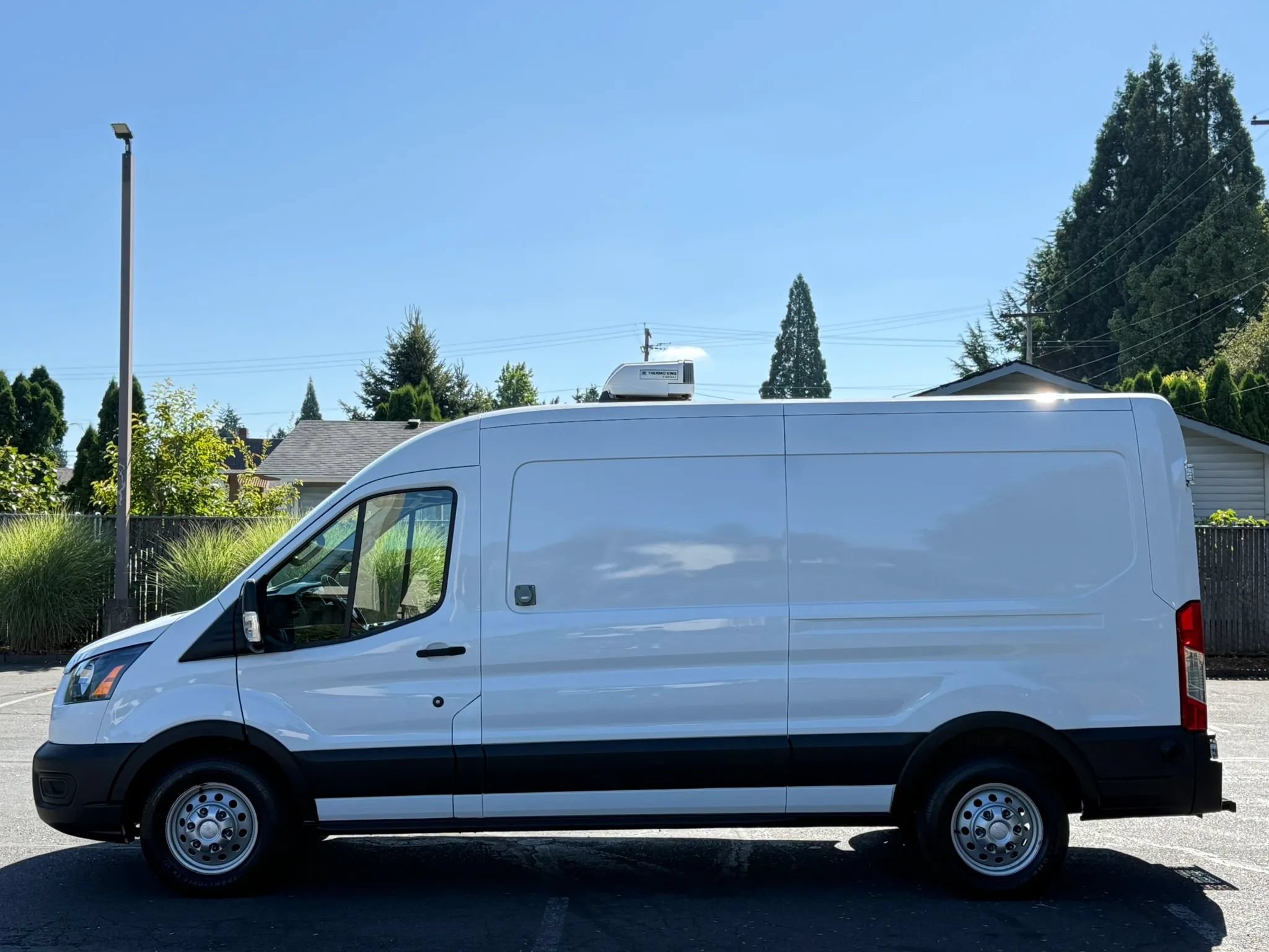Used 2020 Ford Transit 250 Medium Roof AWD w/ Load Area Protection Package image 2