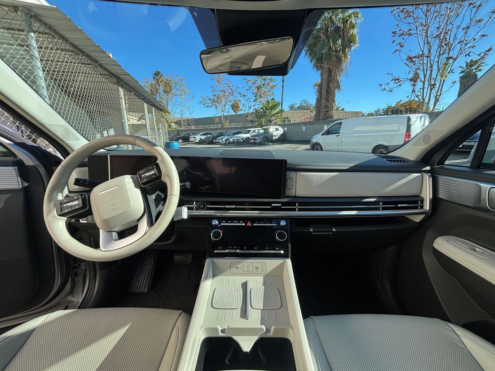 Used 2025 Hyundai Santa Fe SEL image 34