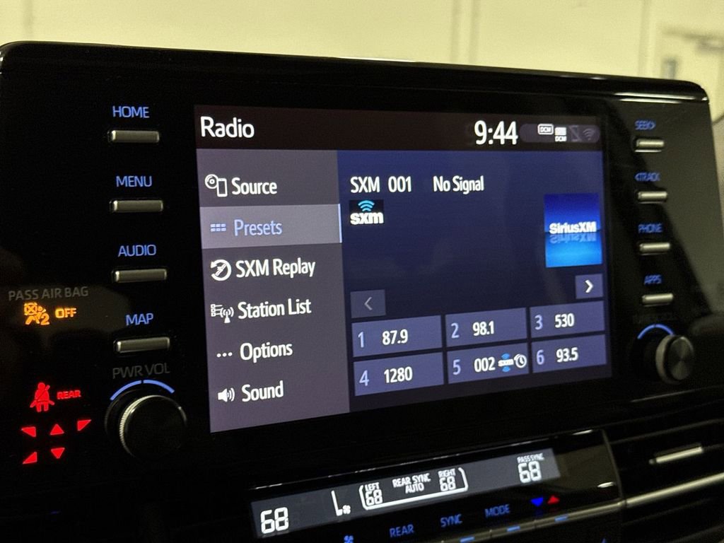 Used 2024 Toyota Sienna XLE image 13