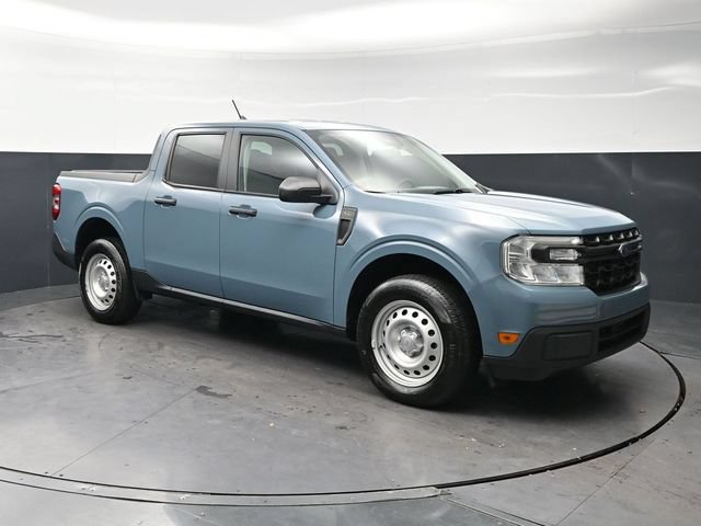 Used 2023 Ford Maverick XL FWD image 3