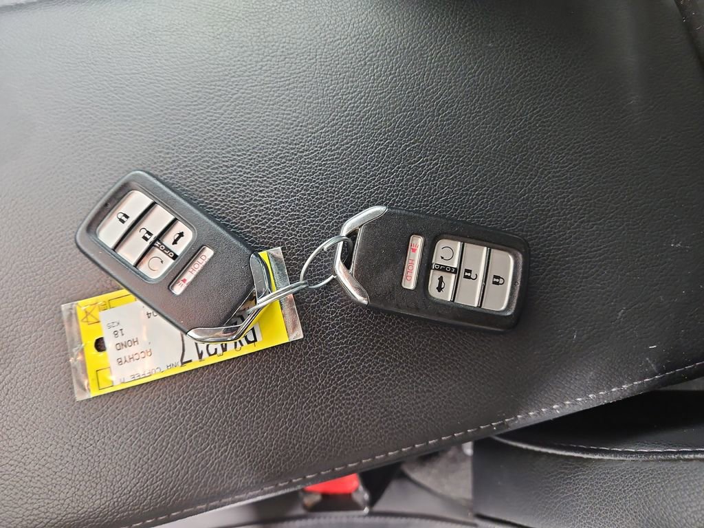 Used 2018 Honda Accord Touring image 29