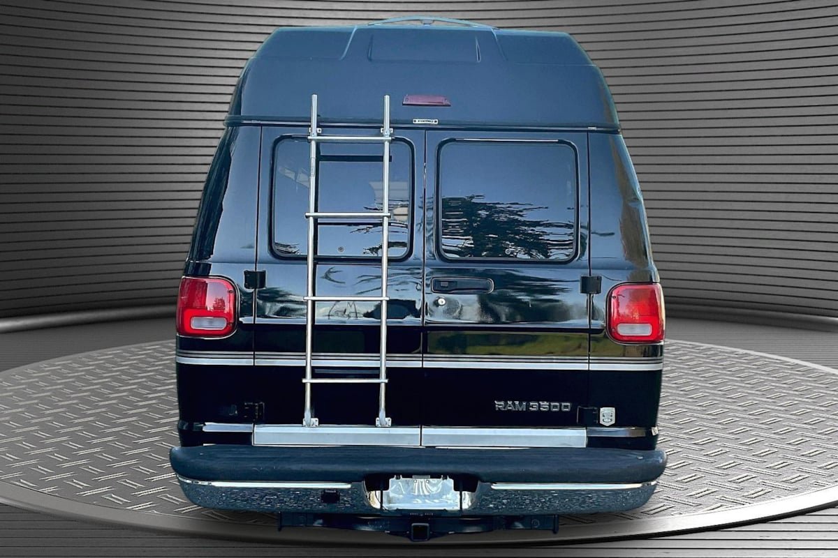 Used 2001 Dodge B3500 image 5