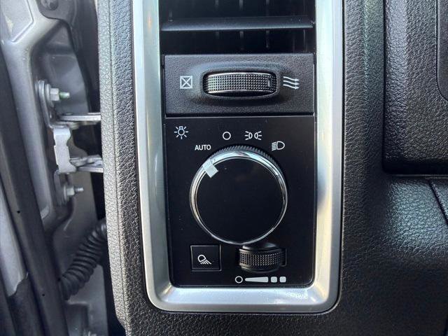 Used 2024 RAM 1500 Classic Warlock image 25