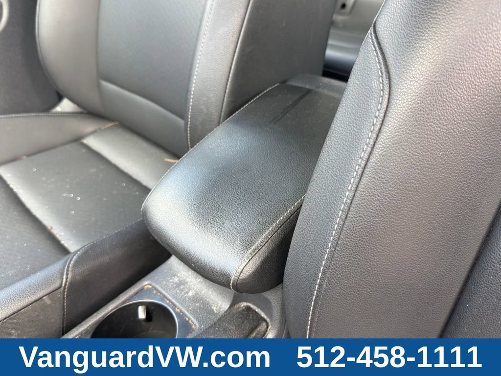 Used 2017 Volkswagen Golf SE FWD image 13