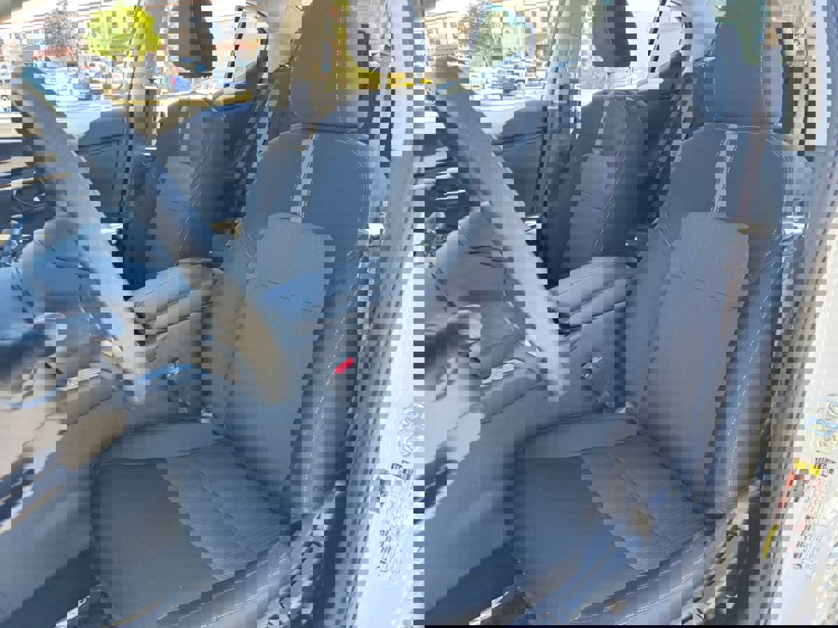 Used 2024 Nissan Sentra SV image 16