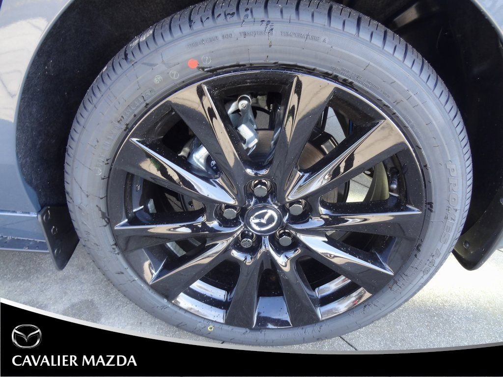 New 2026 MAZDA MAZDA3 Carbon image 32